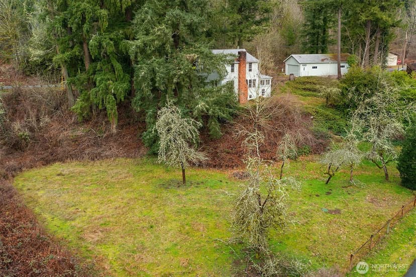 Property photo for 23203 Upper Dorre Don Way SE, Maple Valley photo 26