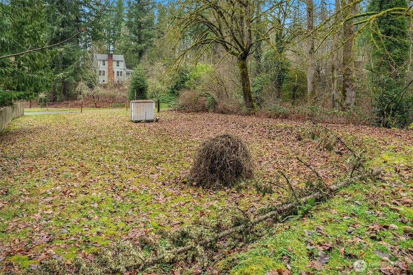Property photo for 23203 Upper Dorre Don Way SE, Maple Valley photo 35