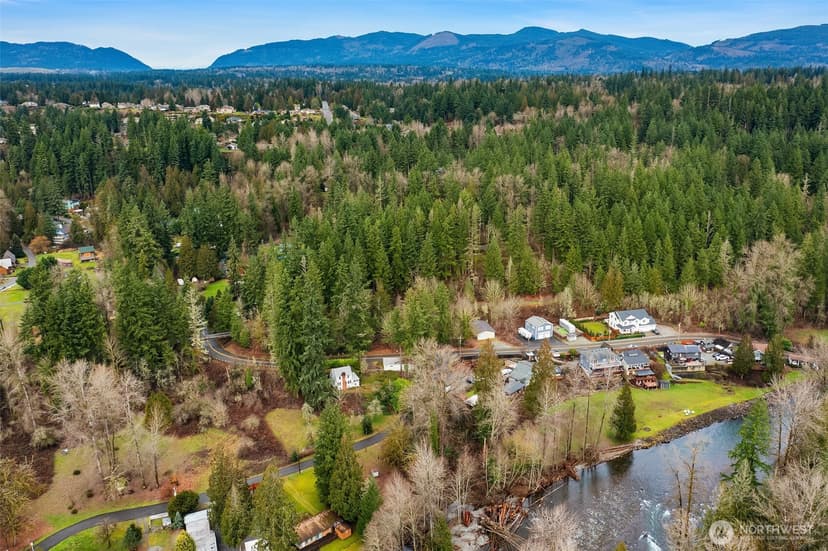 Property photo for 23203 Upper Dorre Don Way SE, Maple Valley photo 23