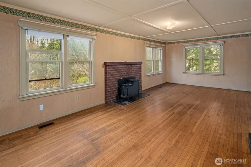 Property photo for 23203 Upper Dorre Don Way SE, Maple Valley photo 9