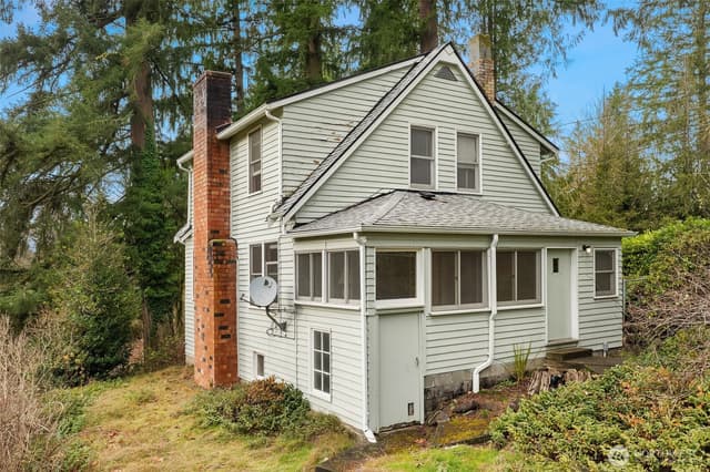 Property photo for 23203 Upper Dorre Don Way SE, Maple Valley photo 3