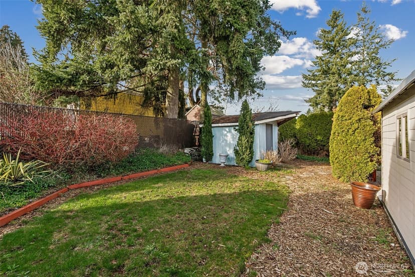 Property photo for 12413 2nd Avenue S, Seattle photo 12