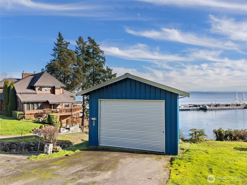 Property photo for 8561 E Caraway Road, Port Orchard photo 4