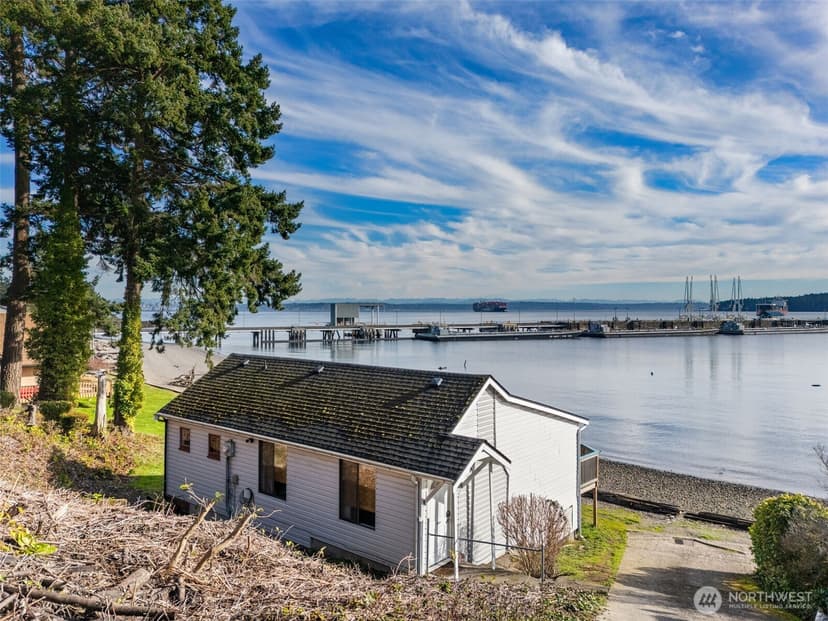Property photo for 8561 E Caraway Road, Port Orchard photo 3