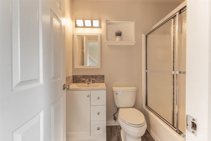 Property photo for 503 Duck Lake Drive SE, Ocean Shores photo 18