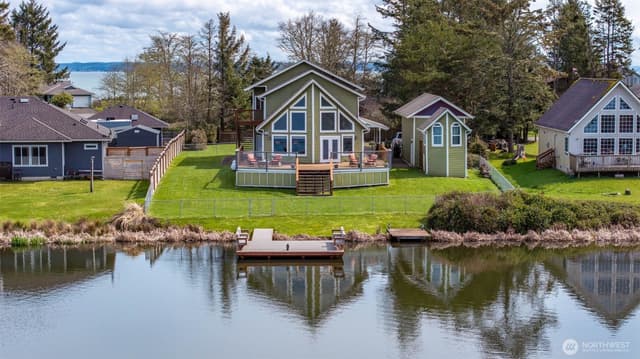 Property photo for 503 Duck Lake Drive SE, Ocean Shores photo 4