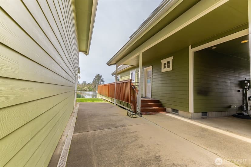 Property photo for 503 Duck Lake Drive SE, Ocean Shores photo 36