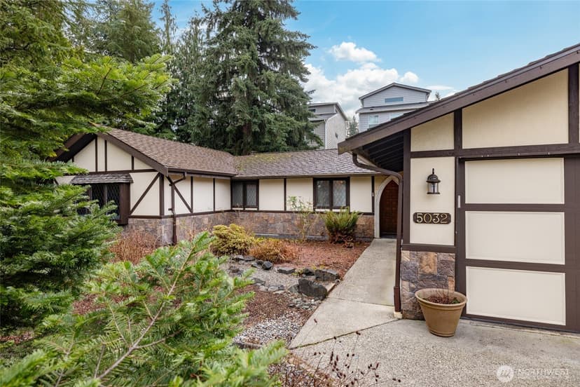 Property photo for 5032 122nd Street SE, Everett