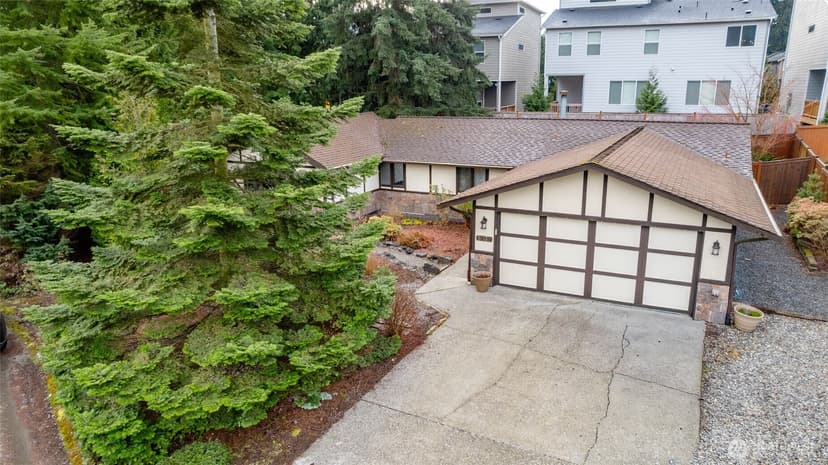 Property photo for 5032 122nd Street SE, Everett photo 2