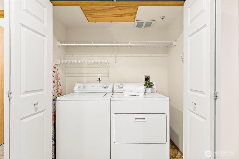 Property photo for 4710 Mill Pond Dr SE #304, Auburn photo 13