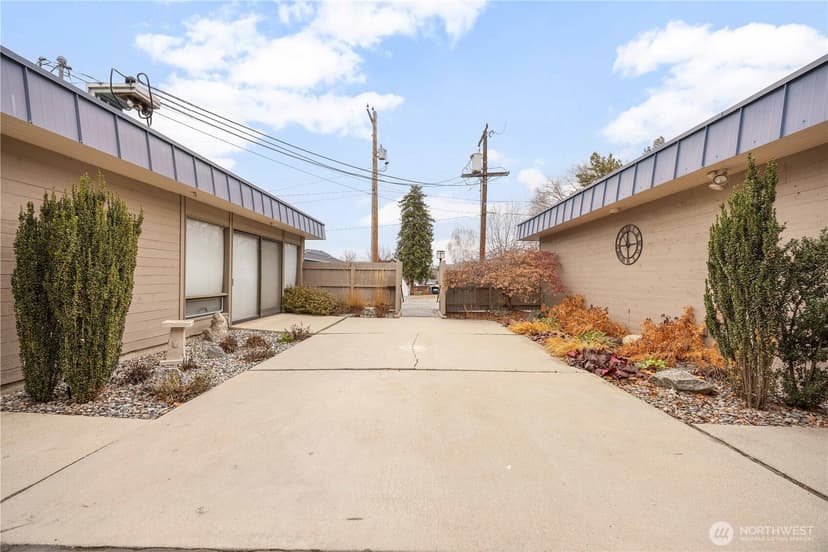 Property photo for 301 S 3rd Street #4, Chelan photo 7