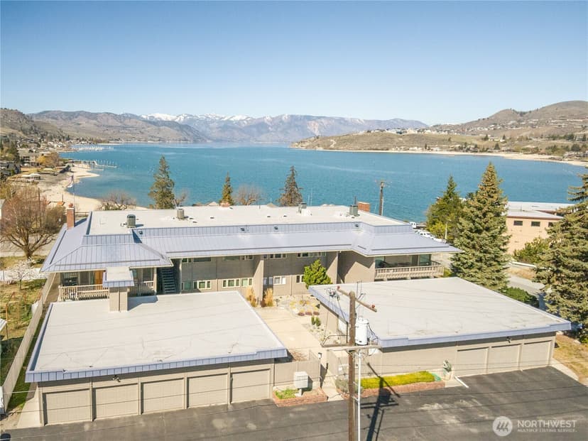 Property photo for 301 S 3rd Street #4, Chelan photo 37