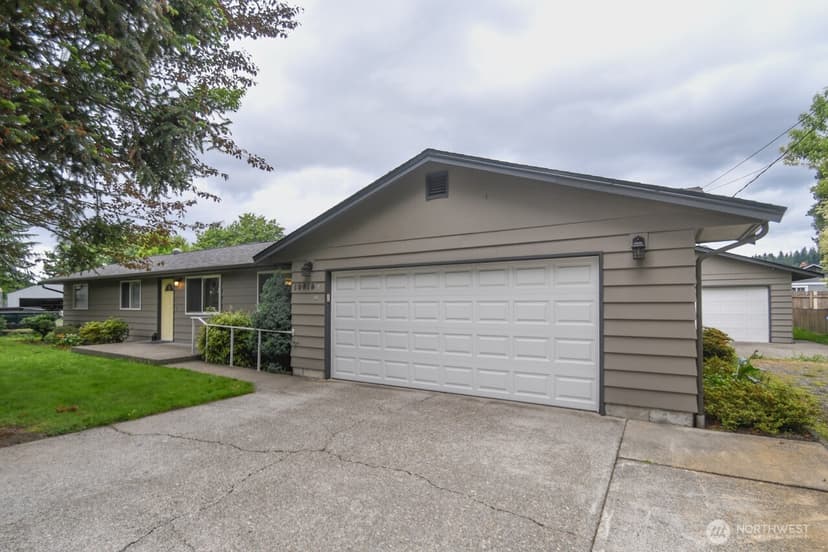 Property photo for 10819 57th Street E, Puyallup