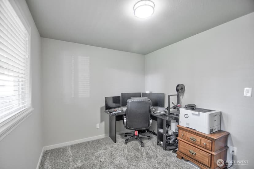 Property photo for 10819 57th Street E, Puyallup photo 17