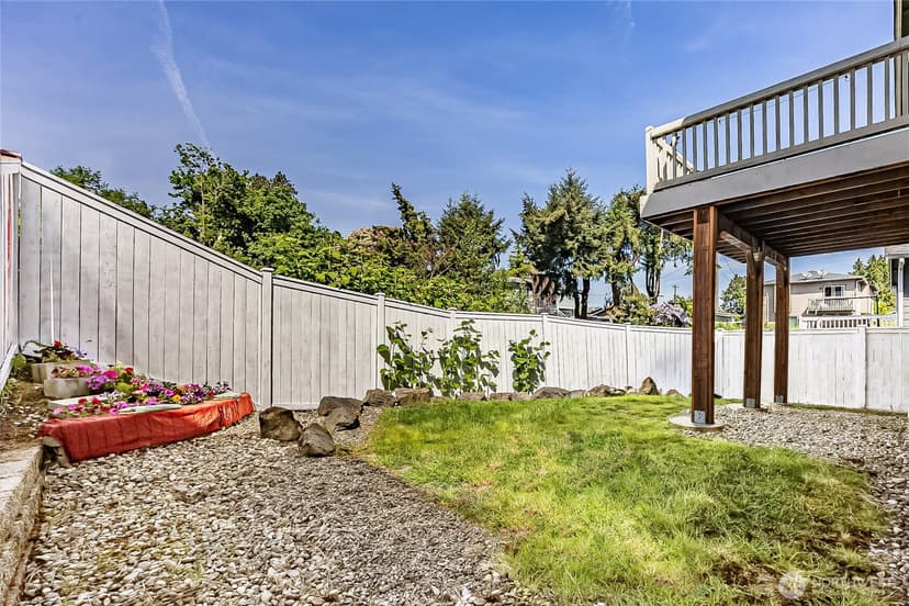 Property photo for 11501 87th Avenue S, Seattle photo 11