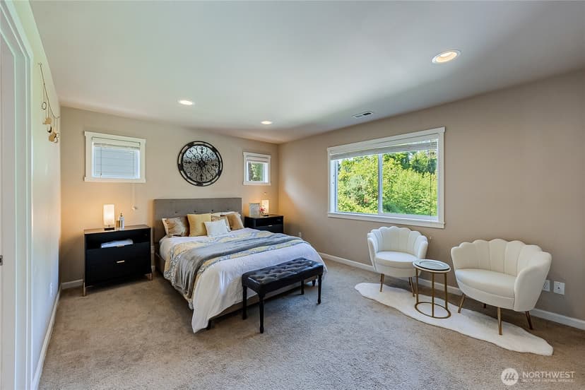 Property photo for 11501 87th Avenue S, Seattle photo 12