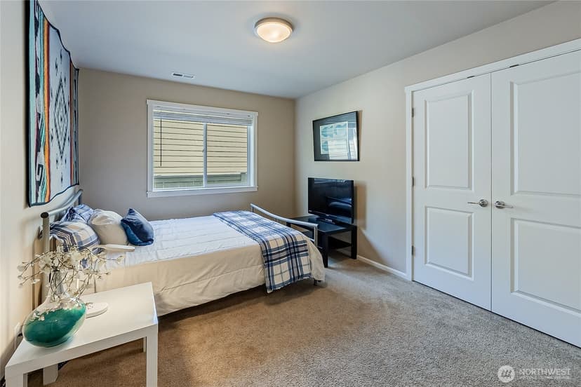 Property photo for 11501 87th Avenue S, Seattle photo 24