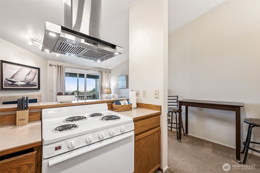 Property photo for 835 Ocean Shores Boulevard NW #303, Ocean Shores photo 11