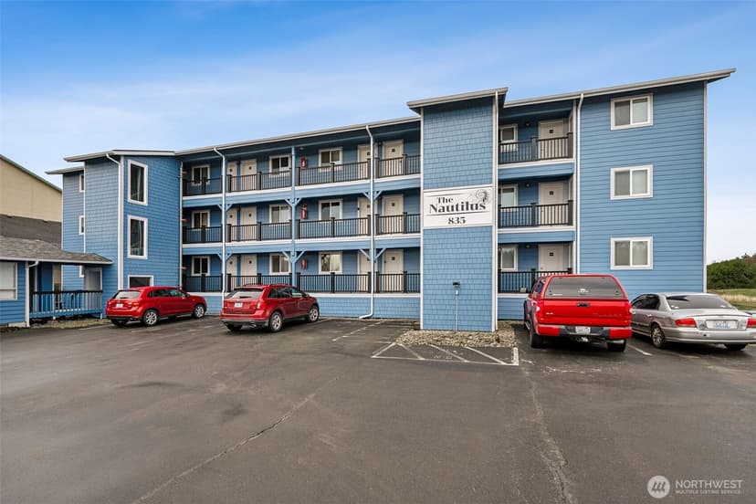 Property photo for 835 Ocean Shores Boulevard NW #303, Ocean Shores photo 24