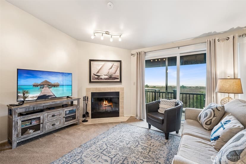 Property photo for 835 Ocean Shores Boulevard NW #303, Ocean Shores photo 16