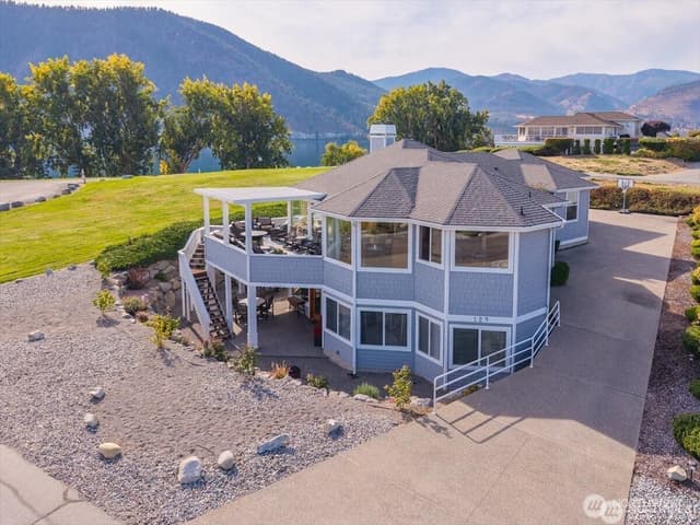 Property photo for 129 Chelan View Drive, Manson