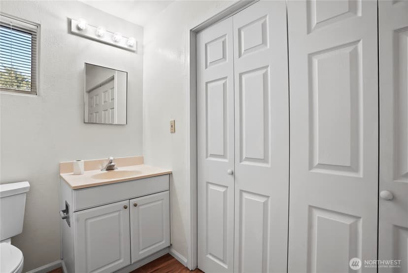 Property photo for 2524 NE 130th Street, Seattle photo 18