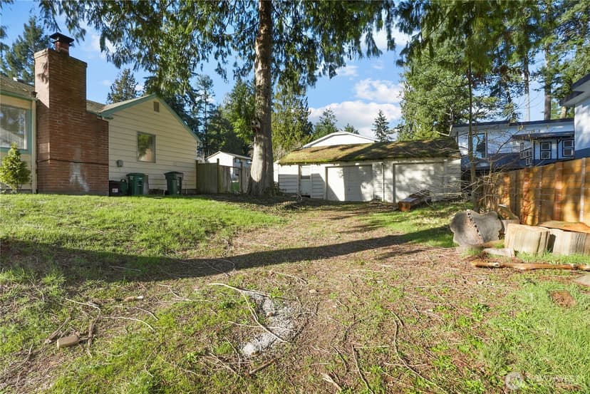 Property photo for 2524 NE 130th Street, Seattle photo 7