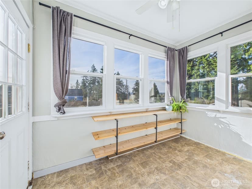 Property photo for 2103 E 21st Street, Bremerton photo 12