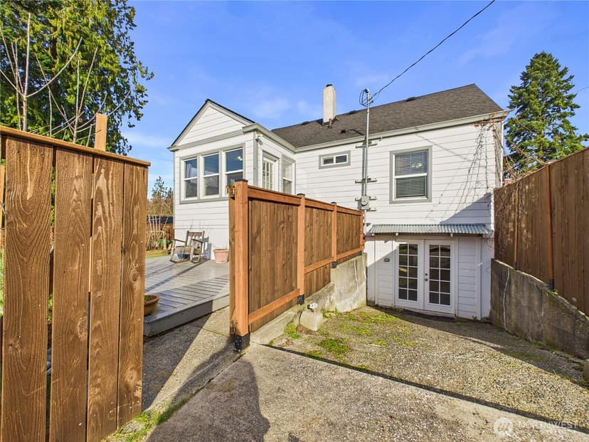 Property photo for 2103 E 21st Street, Bremerton photo 28