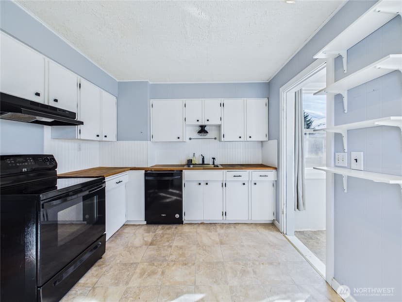 Property photo for 2103 E 21st Street, Bremerton photo 10