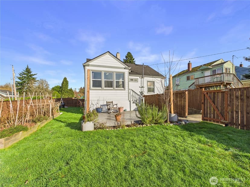 Property photo for 2103 E 21st Street, Bremerton photo 31
