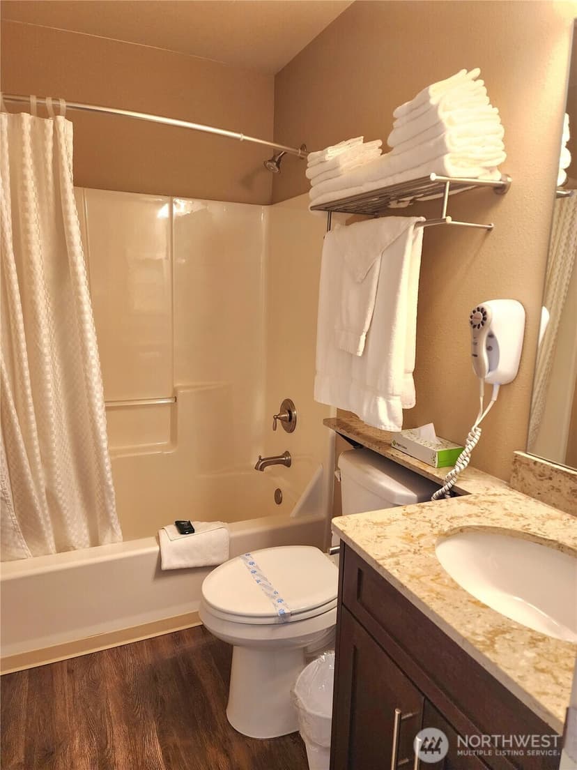 Property photo for 1 Beach 578-B, Manson photo 12