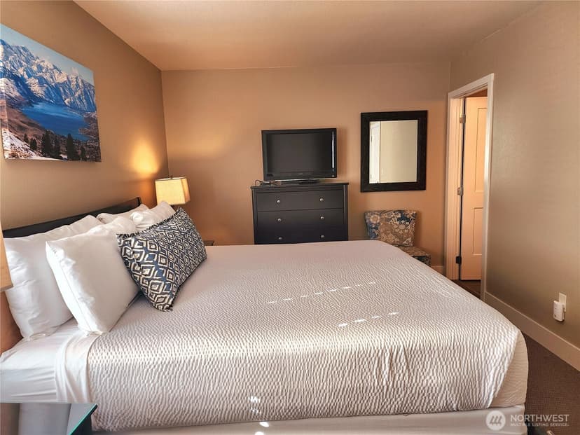 Property photo for 1 Beach 578-B, Manson photo 11