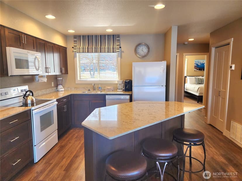 Property photo for 1 Beach 578-B, Manson photo 8