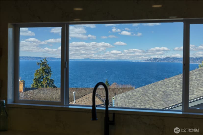 Property photo for 28624 8th Place S, Federal Way photo 10