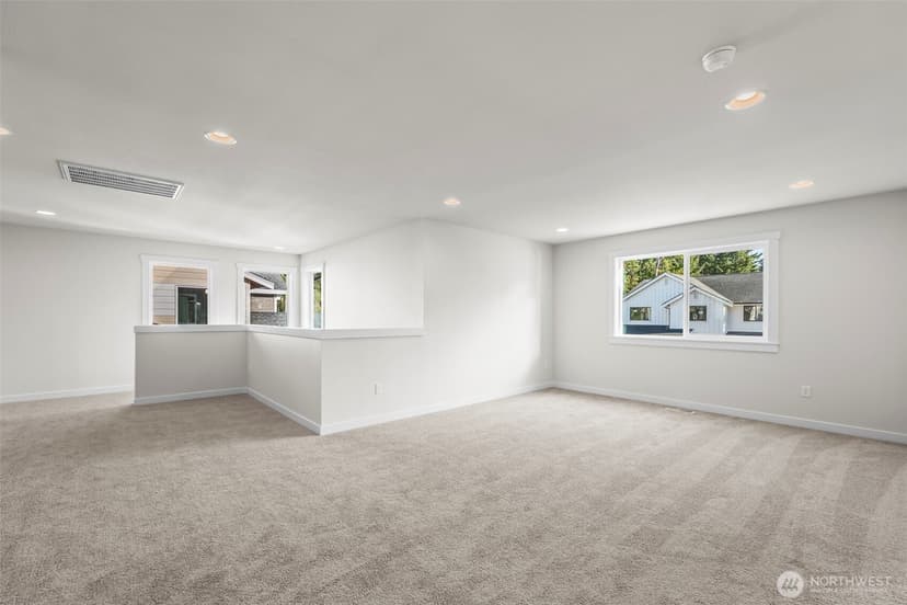 Property photo for 14202 14th Avenue Ct E, Tacoma photo 20