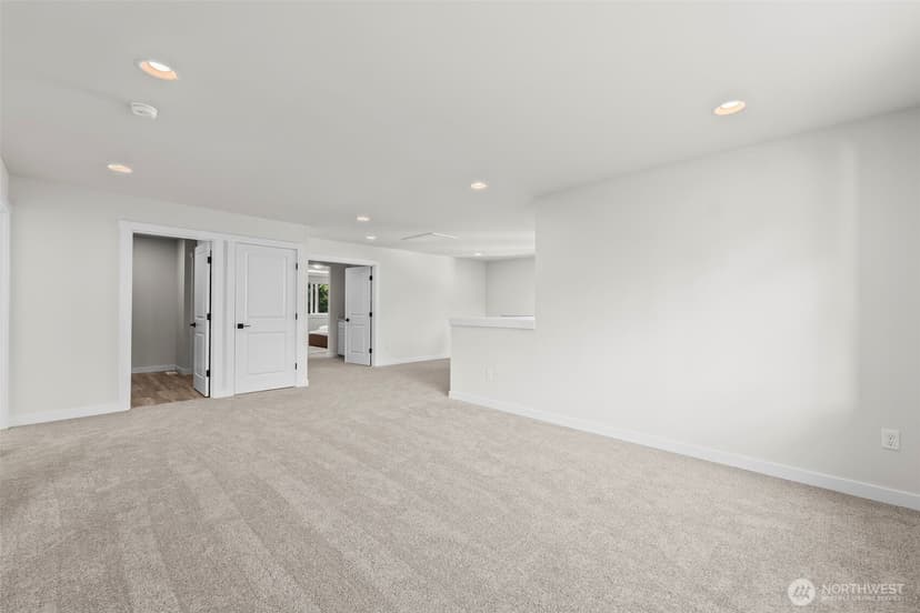 Property photo for 14202 14th Avenue Ct E, Tacoma photo 21