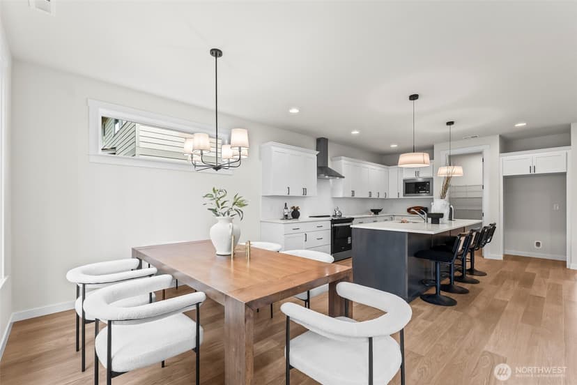 Property photo for 14202 14th Avenue Ct E, Tacoma photo 11