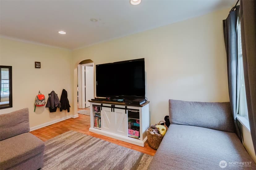 Property photo for 1342 N Montgomery Avenue, Bremerton photo 7