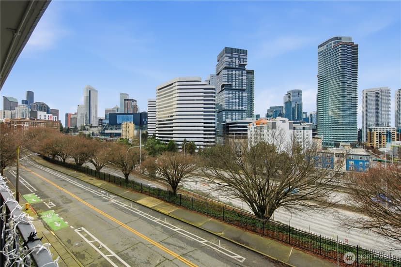Property photo for 1740 Melrose Avenue #403, Seattle photo 17