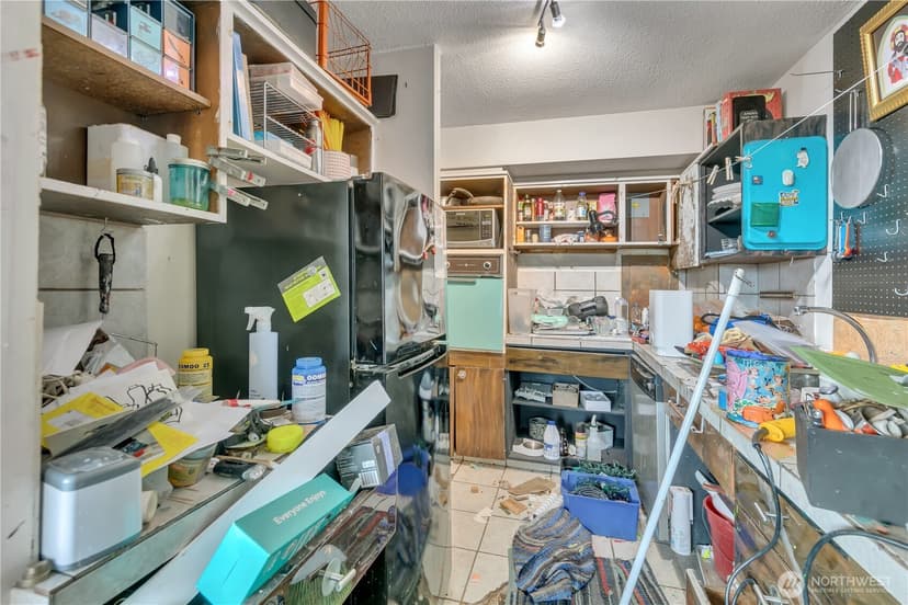 Property photo for 1740 Melrose Avenue #403, Seattle photo 11
