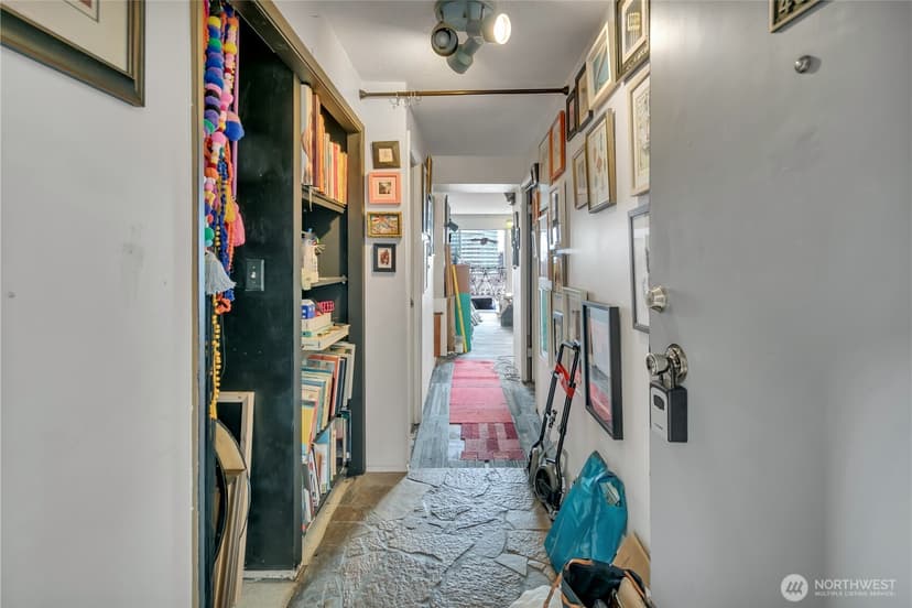 Property photo for 1740 Melrose Avenue #403, Seattle photo 5