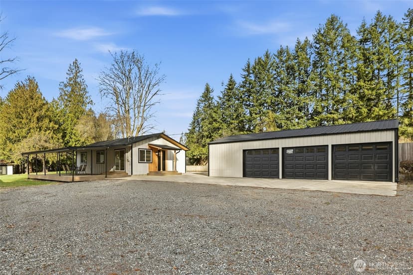Property photo for 24212 SE 223rd Street, Maple Valley photo 6