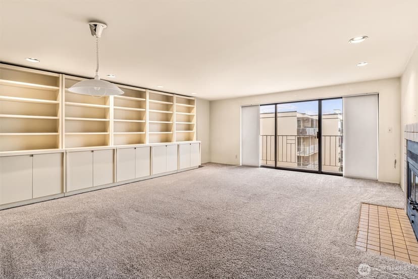 Property photo for 505 W Roy Street #304, Seattle photo 9