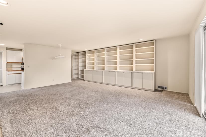 Property photo for 505 W Roy Street #304, Seattle photo 10