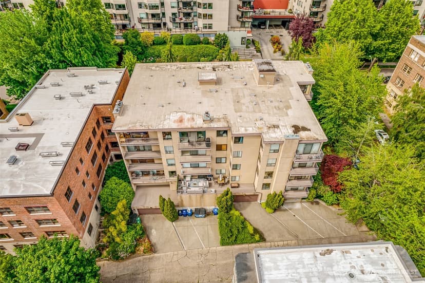 Property photo for 505 W Roy Street #304, Seattle photo 30