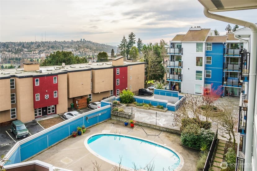 Property photo for 2510 W Bertona Street #428, Seattle photo 26