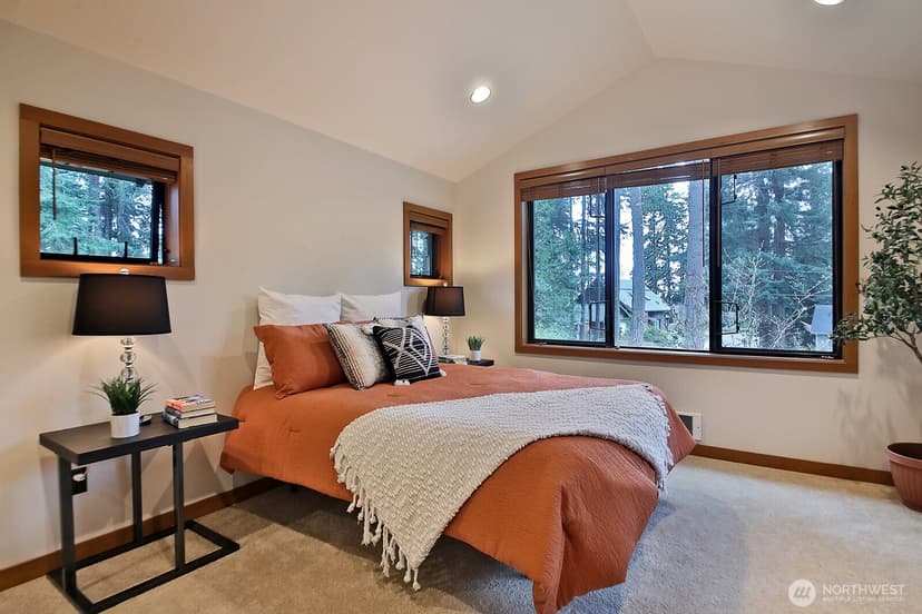 Property photo for 313 Edgecliff Drive, Langley photo 21