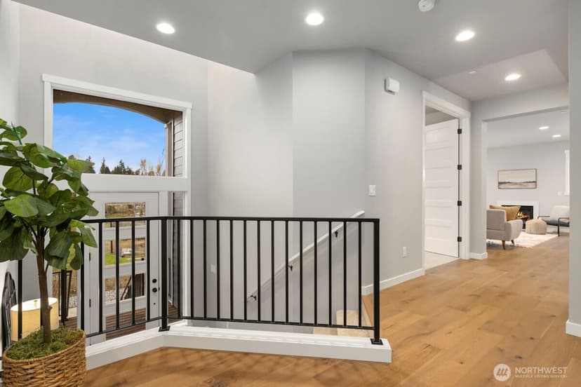 Property photo for 7879 S 132 Street, Seattle photo 18