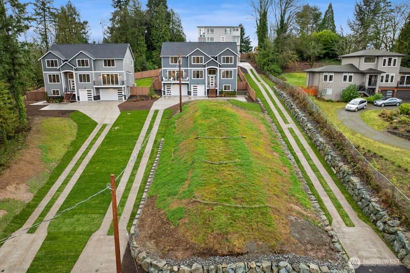 Property photo for 7879 S 132 Street, Seattle photo 35